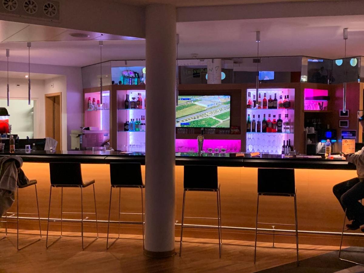 Priv. Apartment Bei Swiss Holiday Park Morschach Eksteriør billede